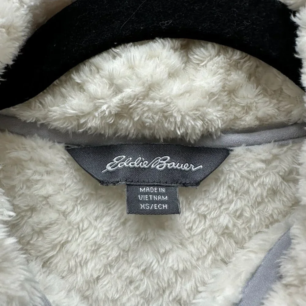 Eddie Bauer Sherpa Quilted Pullover Sweater Women M Snap Mock Neck Pockets Cream - Picture 10 of 11